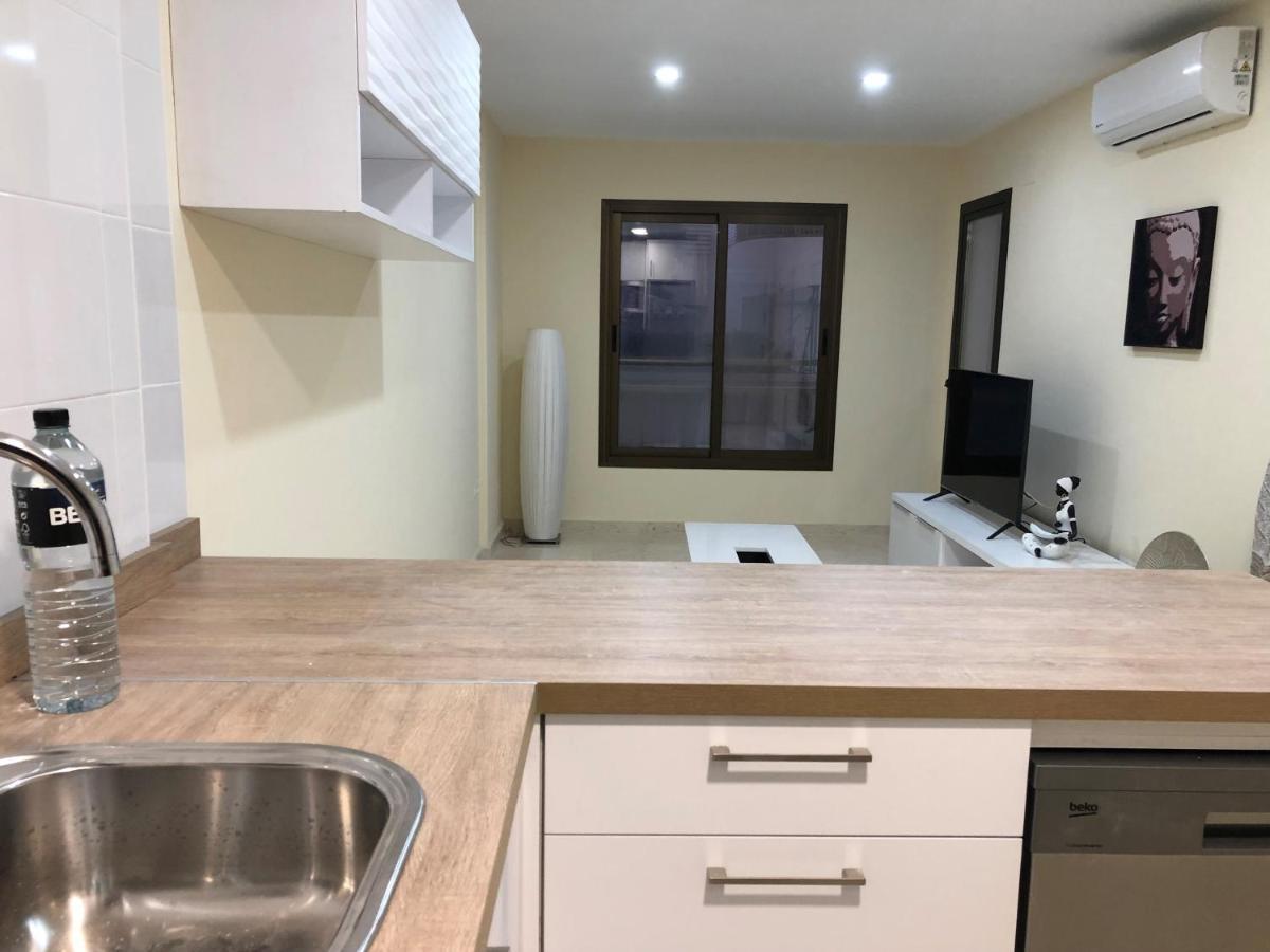 Moderno Apartamento En Primera Linea Paseo Maritimo フエンヒロラ エクステリア 写真