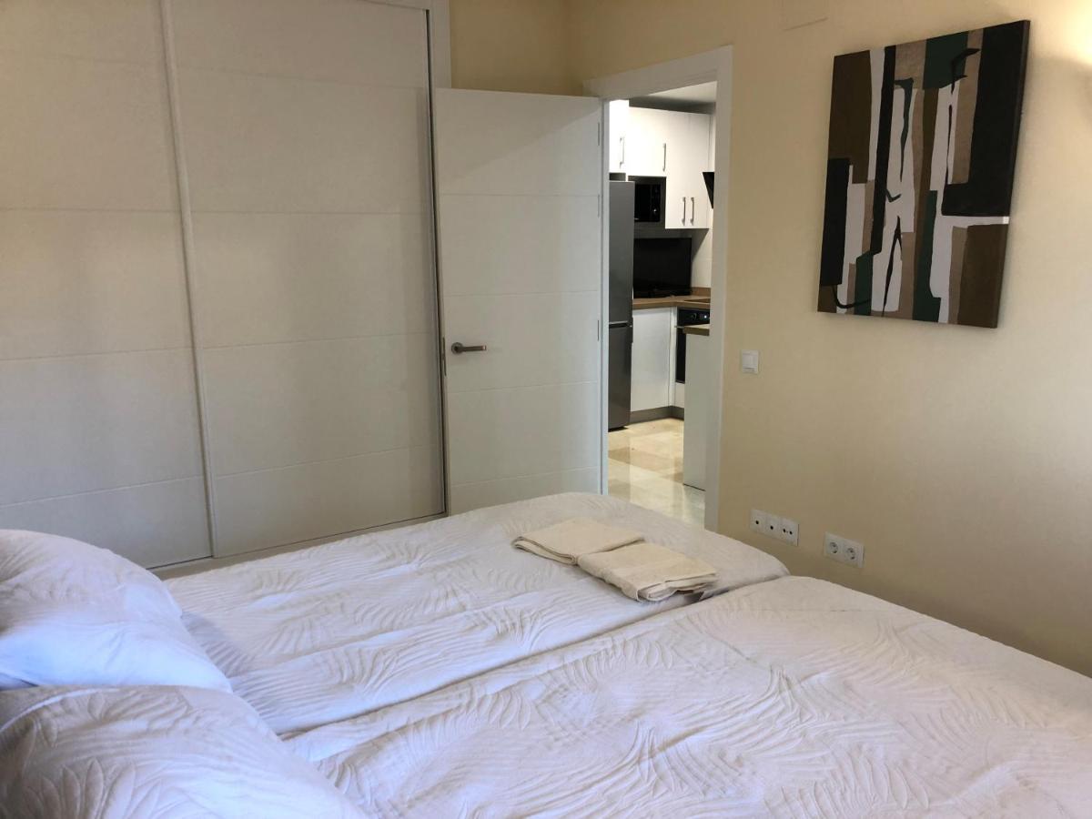 Moderno Apartamento En Primera Linea Paseo Maritimo フエンヒロラ エクステリア 写真